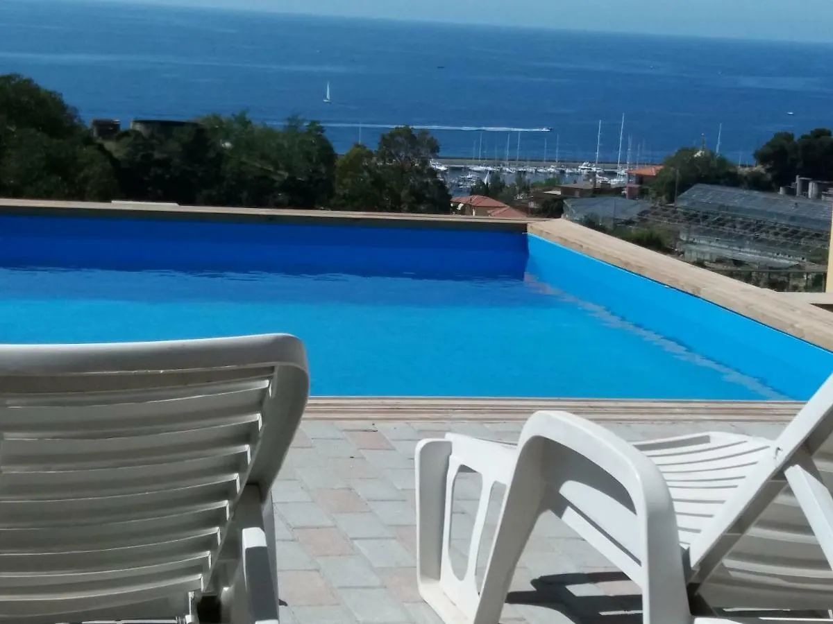 Villa Del Mare Ligure Elvezia Santo Stefano al Mare Appartamento