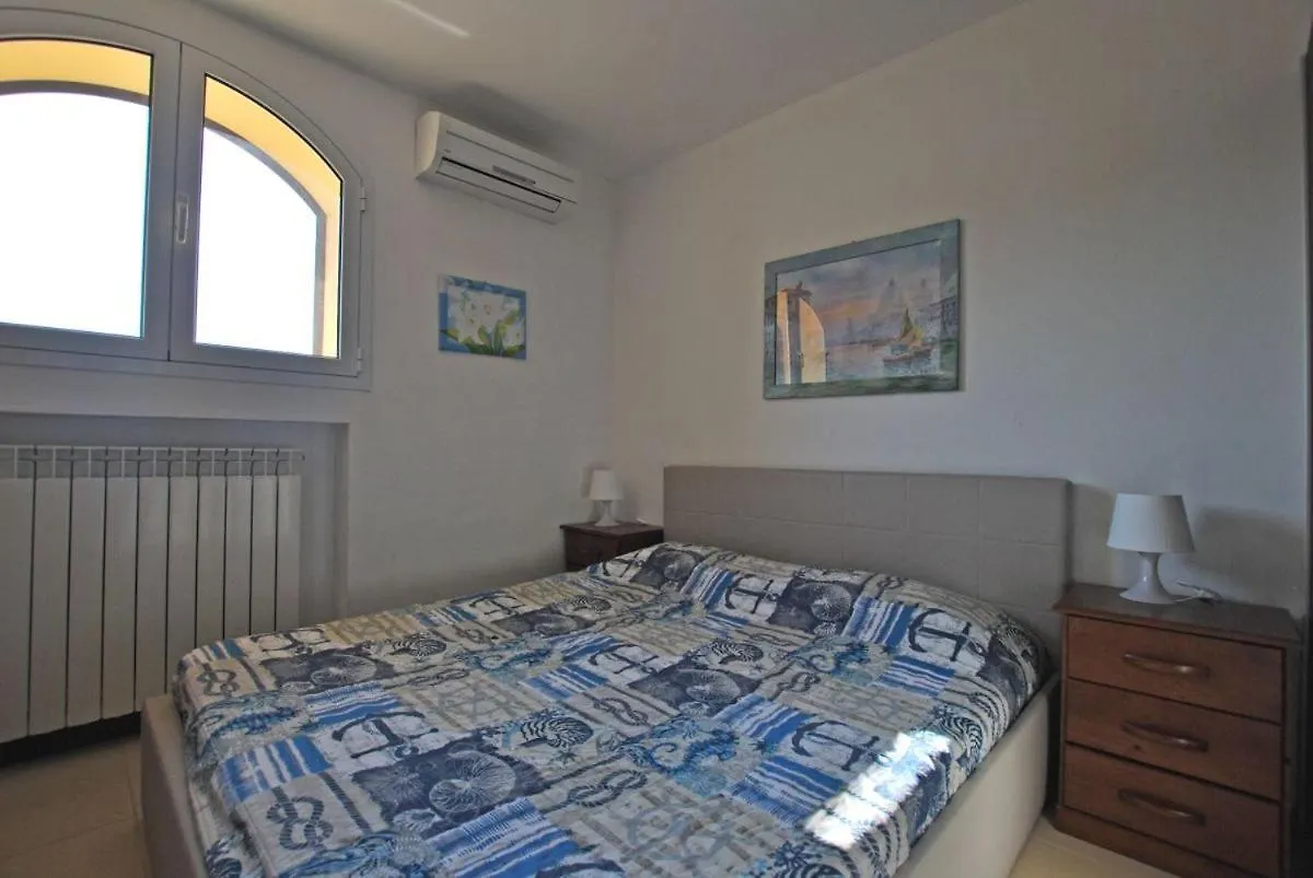 Villa Del Mare Ligure Elvezia Santo Stefano al Mare Apartment